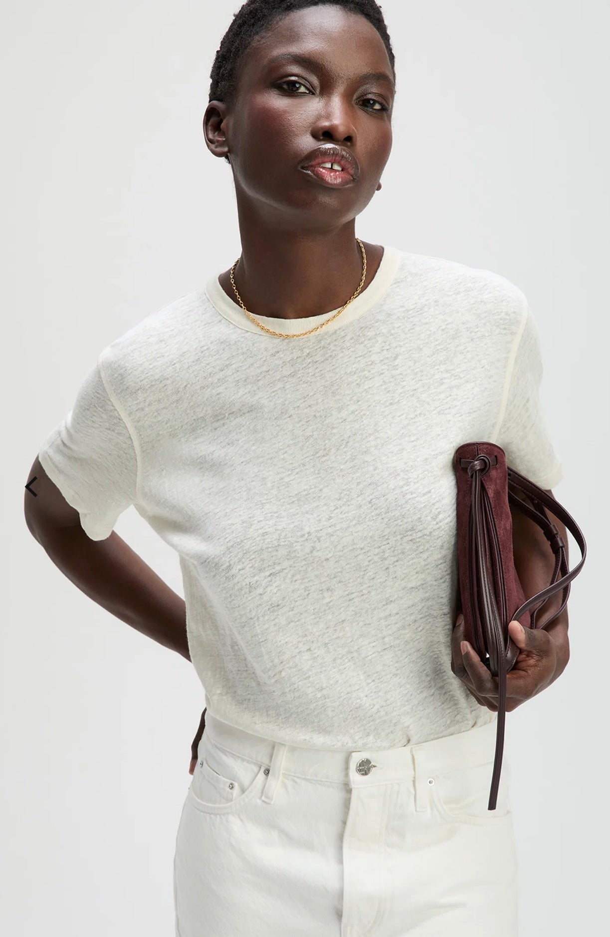 The Linen Perfect Tee 1