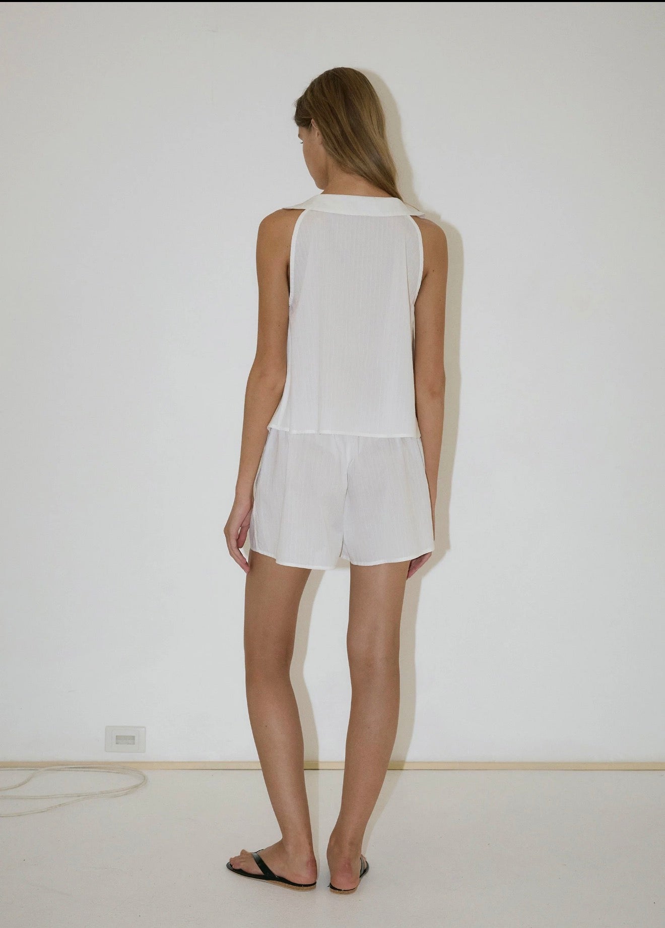 Round Collar Top 3