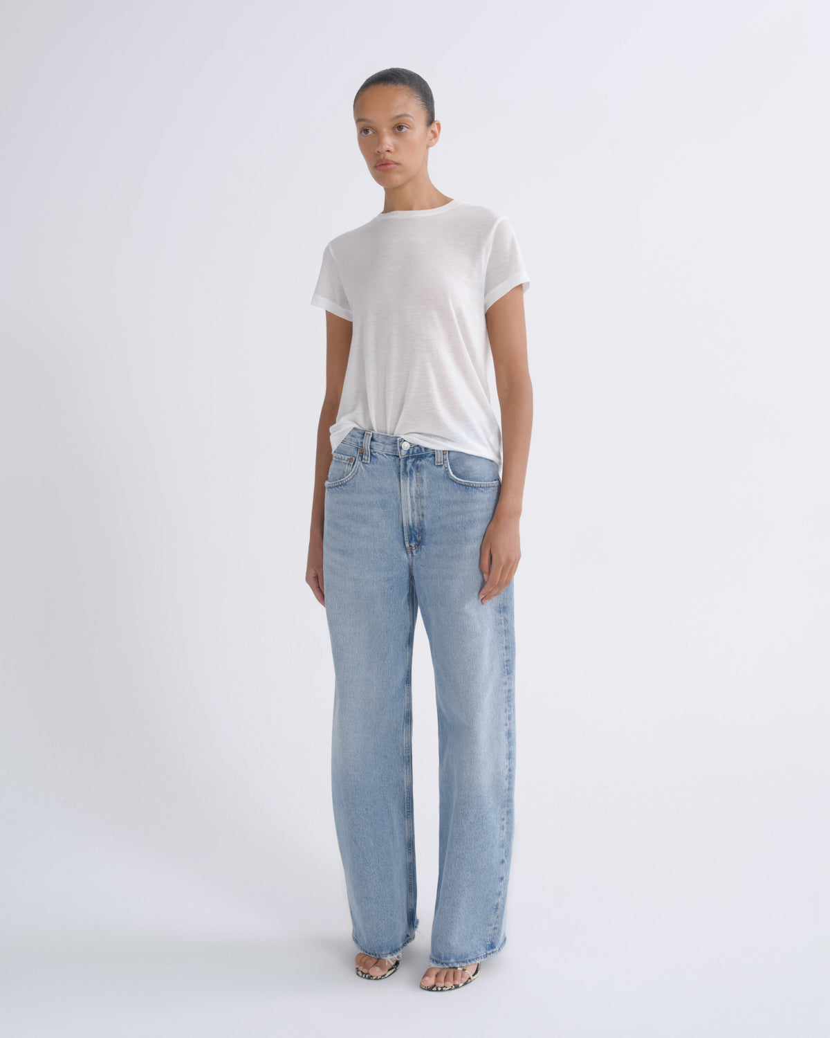 Low Curve Jean 4