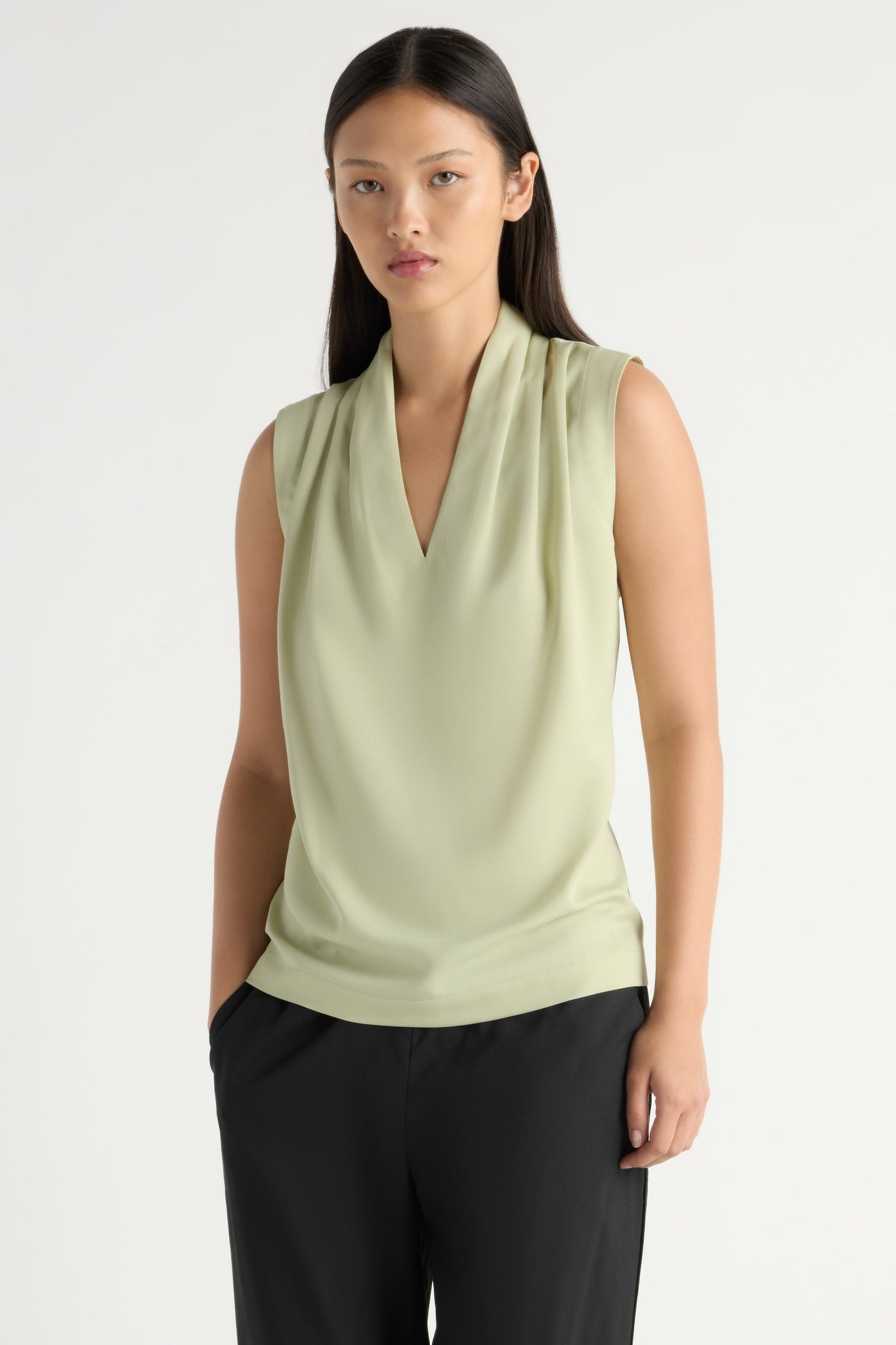 Jae V-Neck Sleeveless Blouse 2
