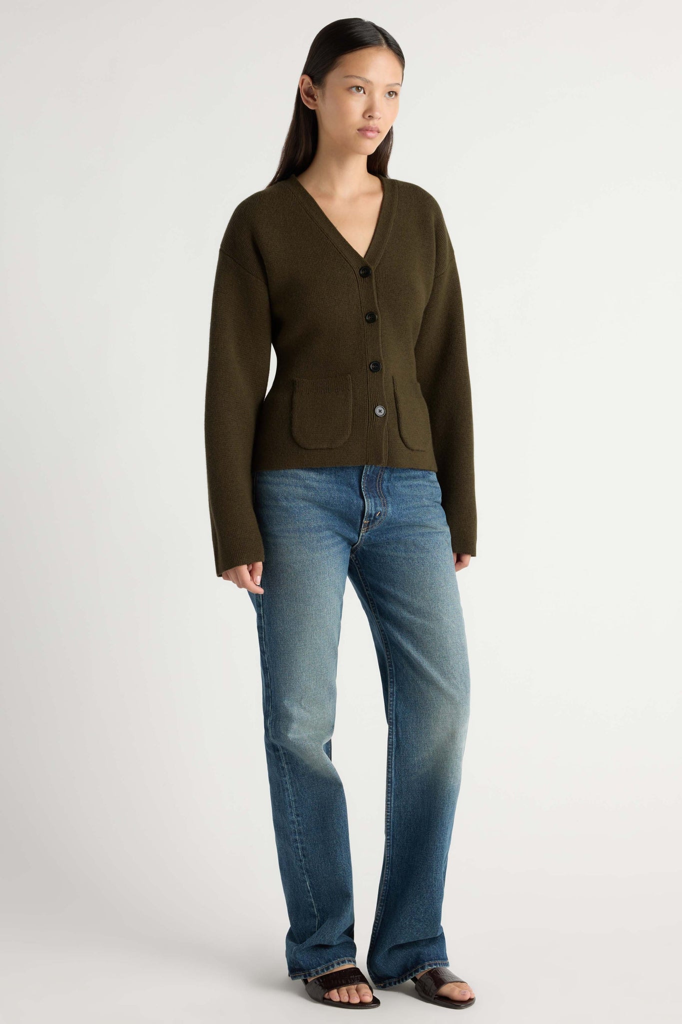 Elinor Organic Cotton-Wool V-Neck Cardigan 2