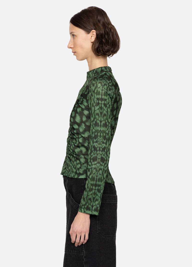Claude Print Turtleneck 2