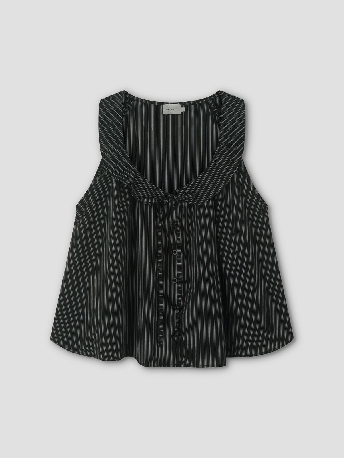 Round Collar Top 1
