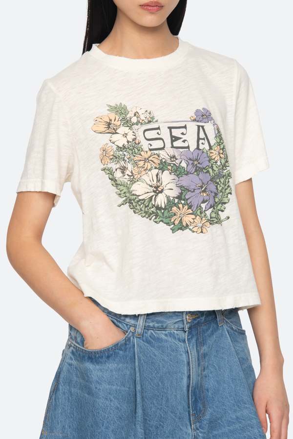 Currant T shirt 3